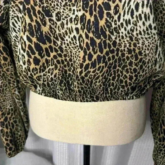 Zara Trafaluc Large Women’s Long Sleeve Animal Leopard Print Elastic Cropped Hem - Picture 5 of 10